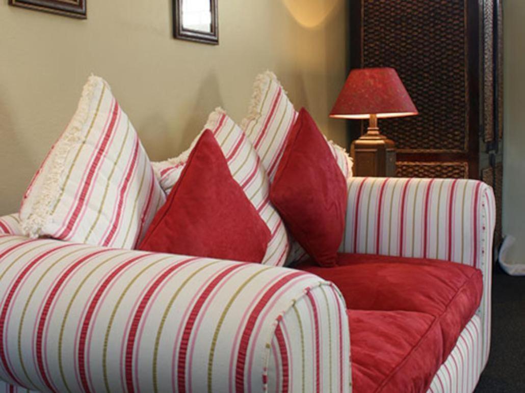 Auberge La Dauphine Guest House فرانستشوك المظهر الخارجي الصورة